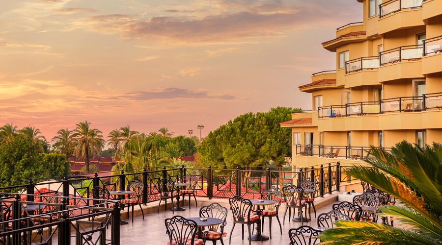 AQUA WORLD BELEK