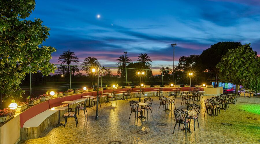 AQUA WORLD BELEK