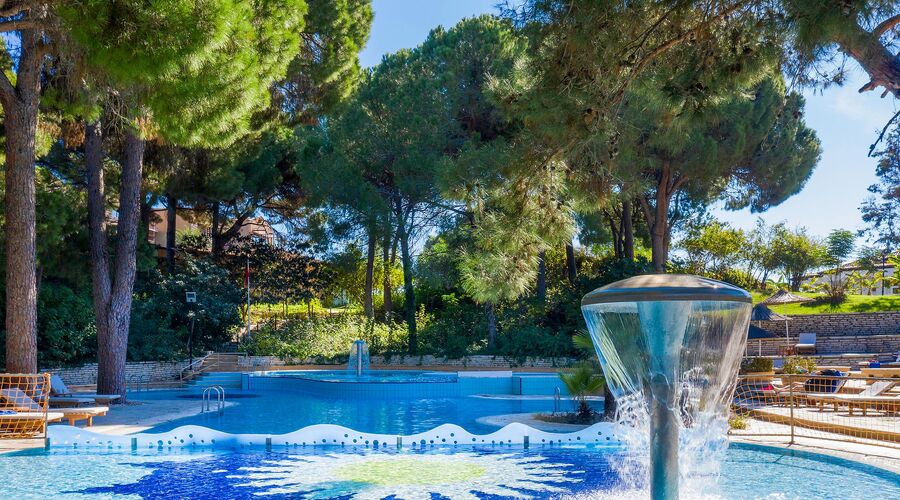 AQUA WORLD BELEK