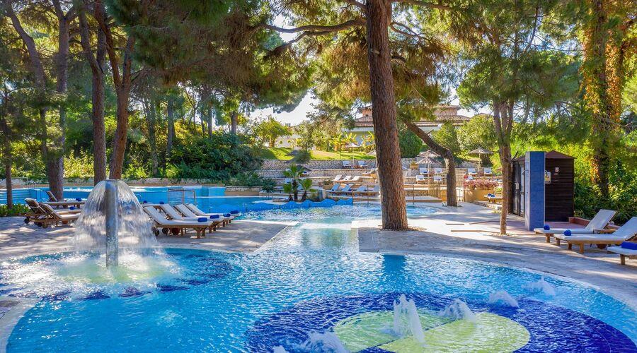 AQUA WORLD BELEK