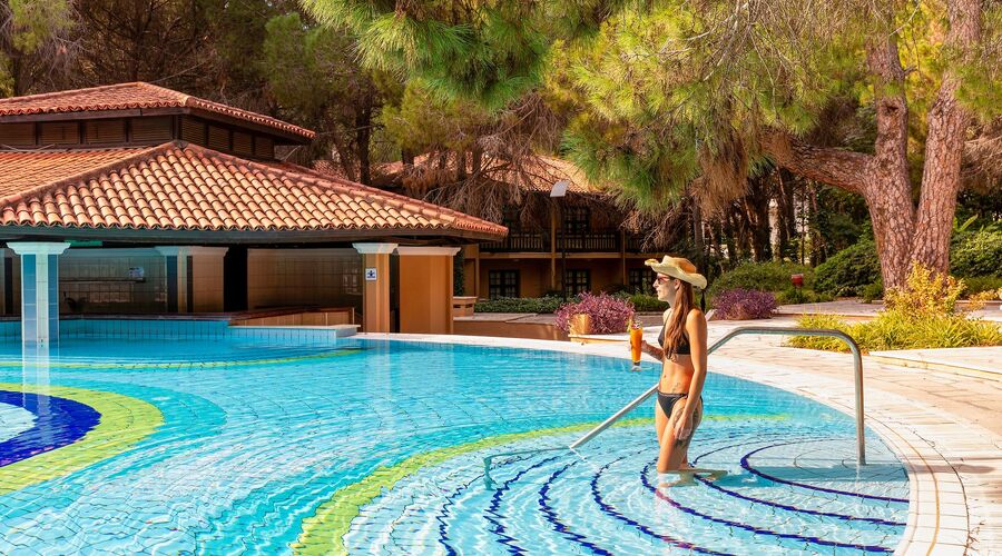 AQUA WORLD BELEK