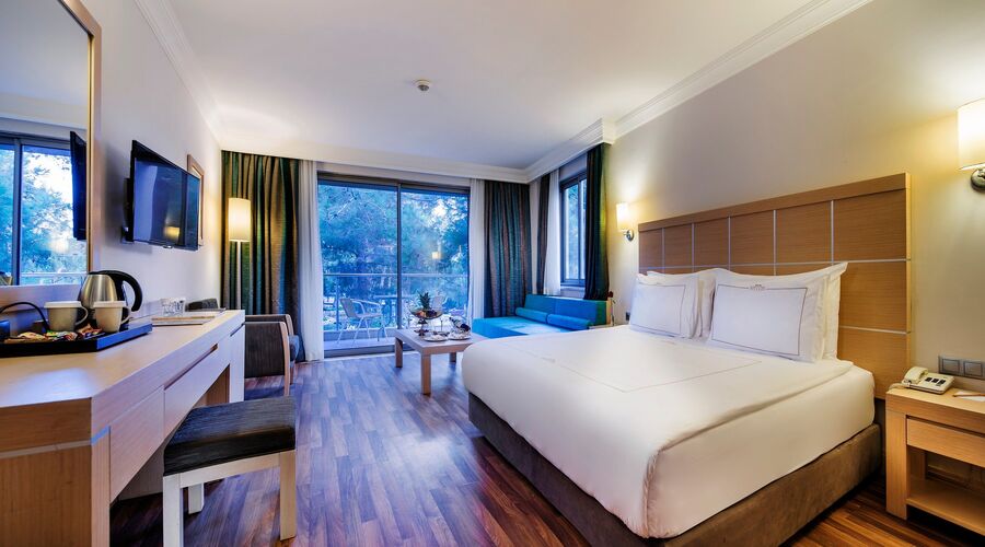 BELLİS DELUXE HOTEL & VİLLA
