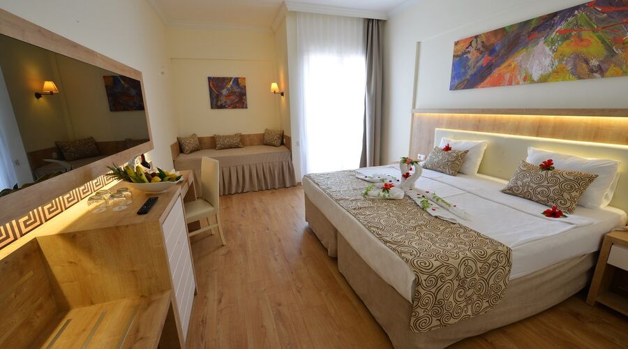 CESARS RESORT OTEL SİDE