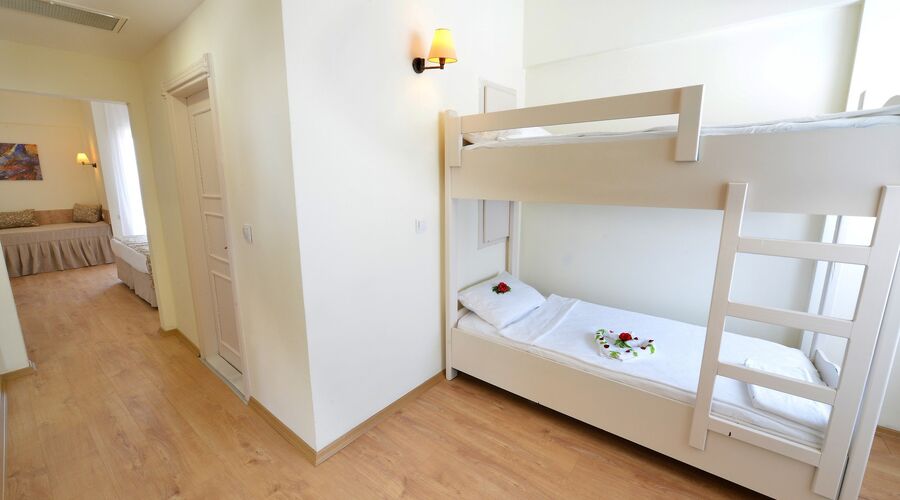 CESARS RESORT OTEL SİDE