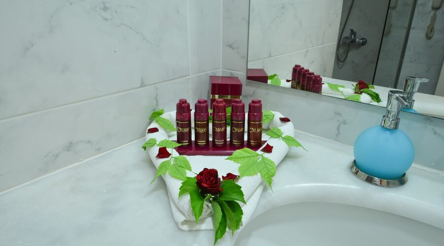 CESARS RESORT OTEL SİDE
