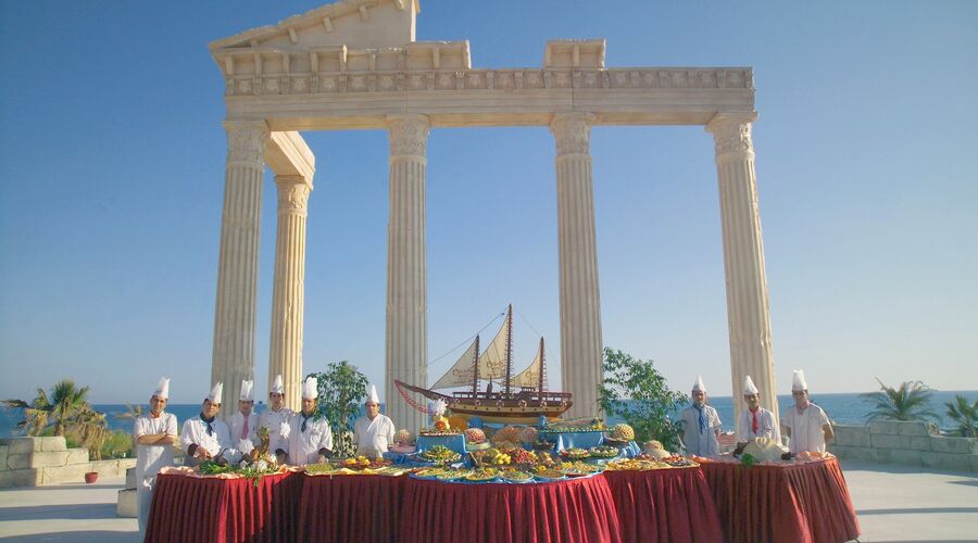 CESARS RESORT OTEL SİDE