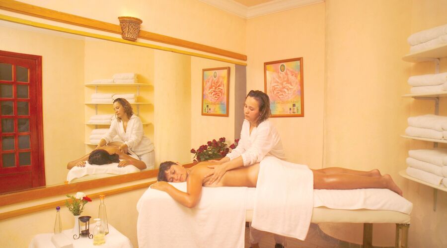 CESARS RESORT OTEL SİDE