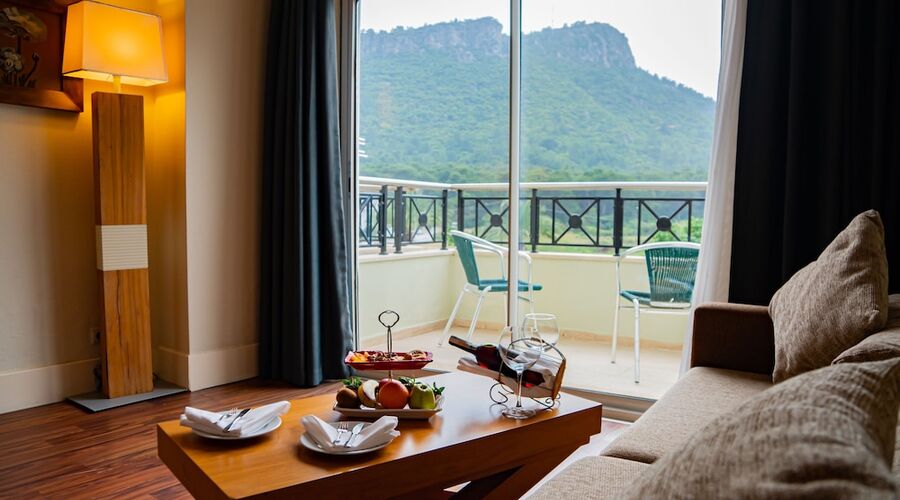 MEDER RESORT