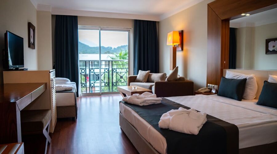 MEDER RESORT