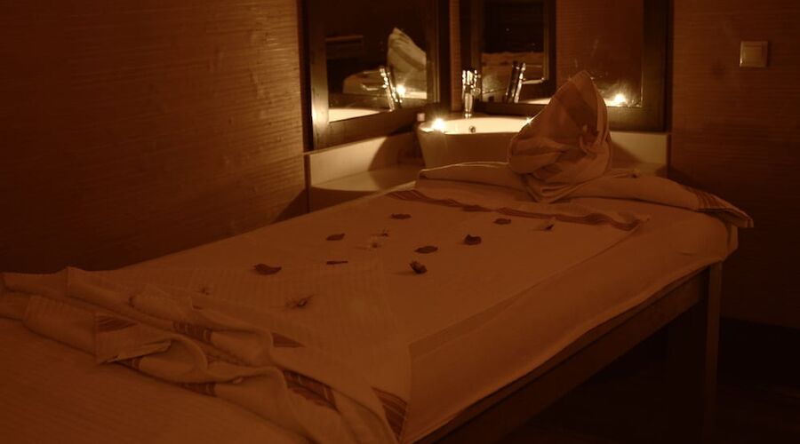 MEDER RESORT
