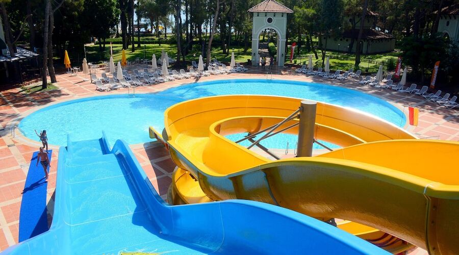 MEDER RESORT