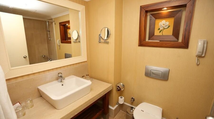 MEDER RESORT