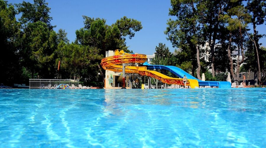 MEDER RESORT