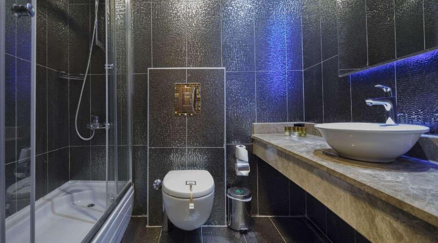 GRANADA LUXURY OKURCALAR    /ALANYA