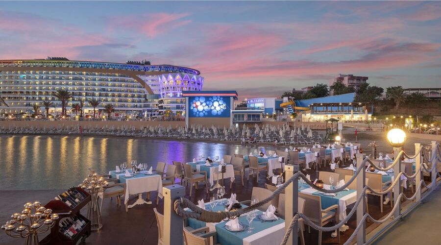 GRANADA LUXURY OKURCALAR    /ALANYA