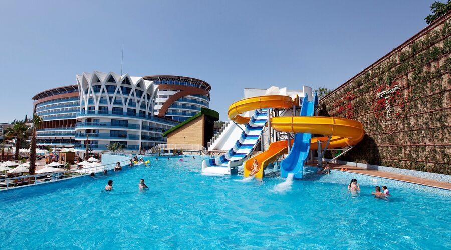 GRANADA LUXURY OKURCALAR    /ALANYA