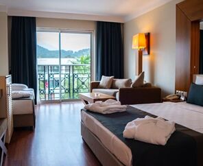 MEDER RESORT