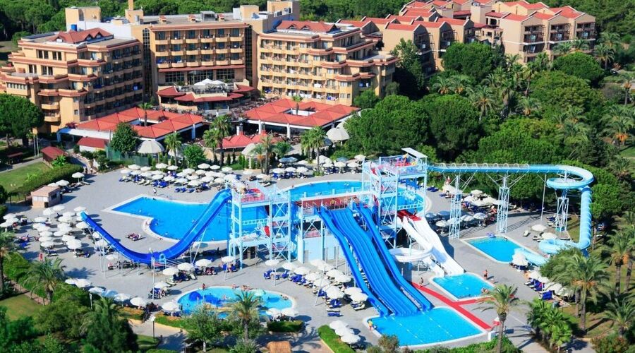 AQUA WORLD BELEK